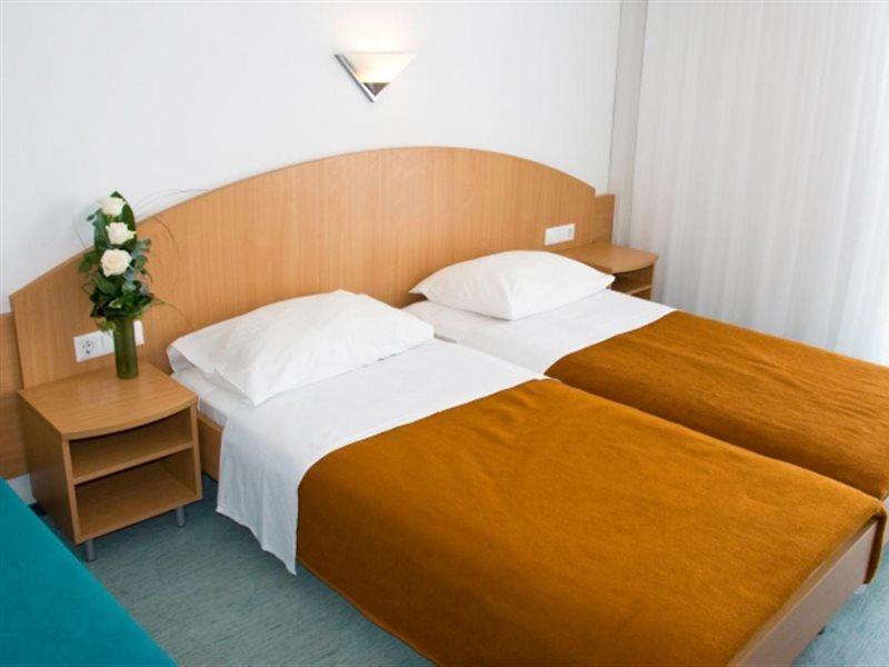 Hotel Sahara Lopar Ngoại thất bức ảnh